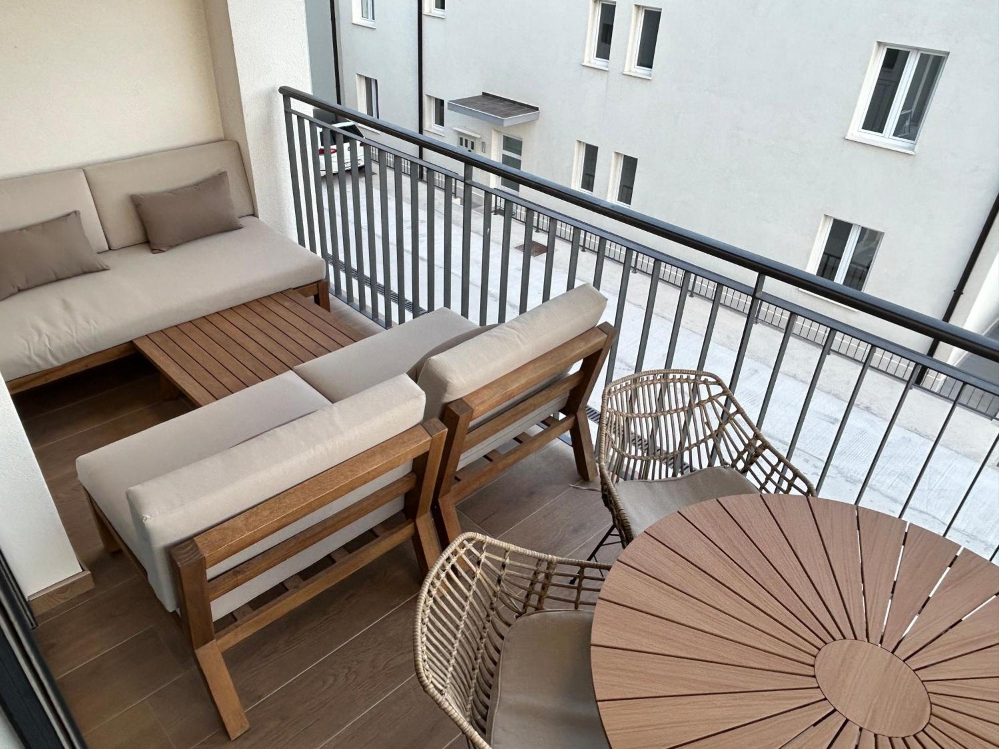 Harmony Suites Бол Екстериор снимка
